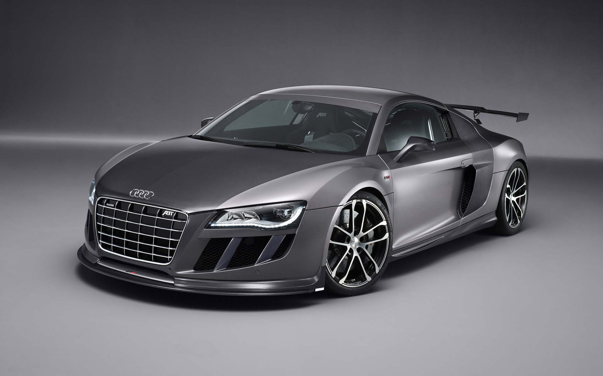 ABT_Audi_R8_GTR_2010