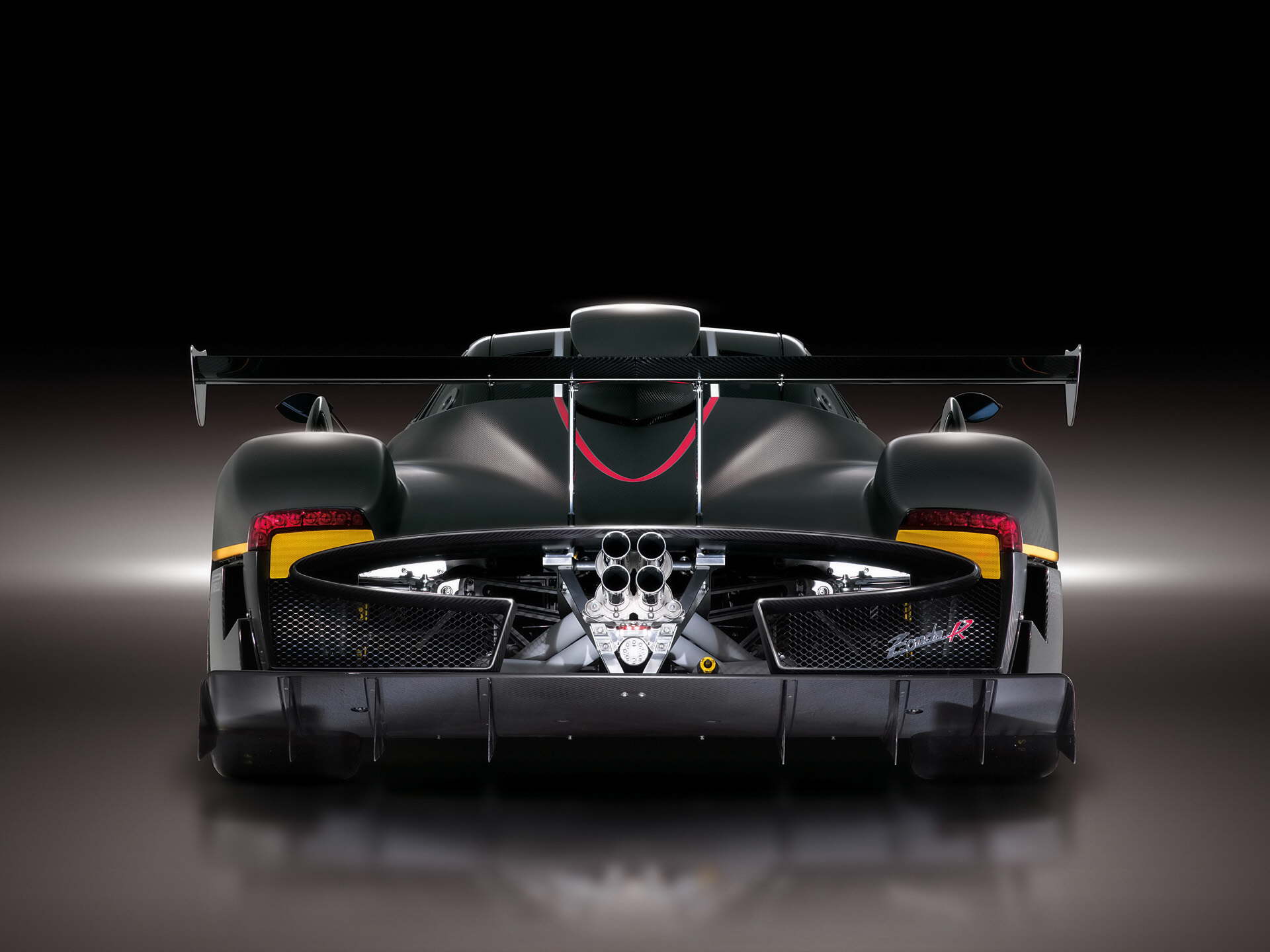 Pagani_Zonda_R_Rear_View