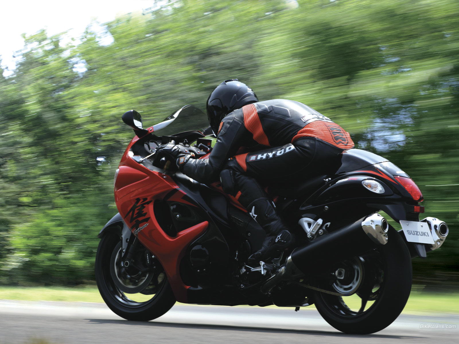 Suzuki_GSX_1300_R_Hayabusa_2008_34_1600x1200