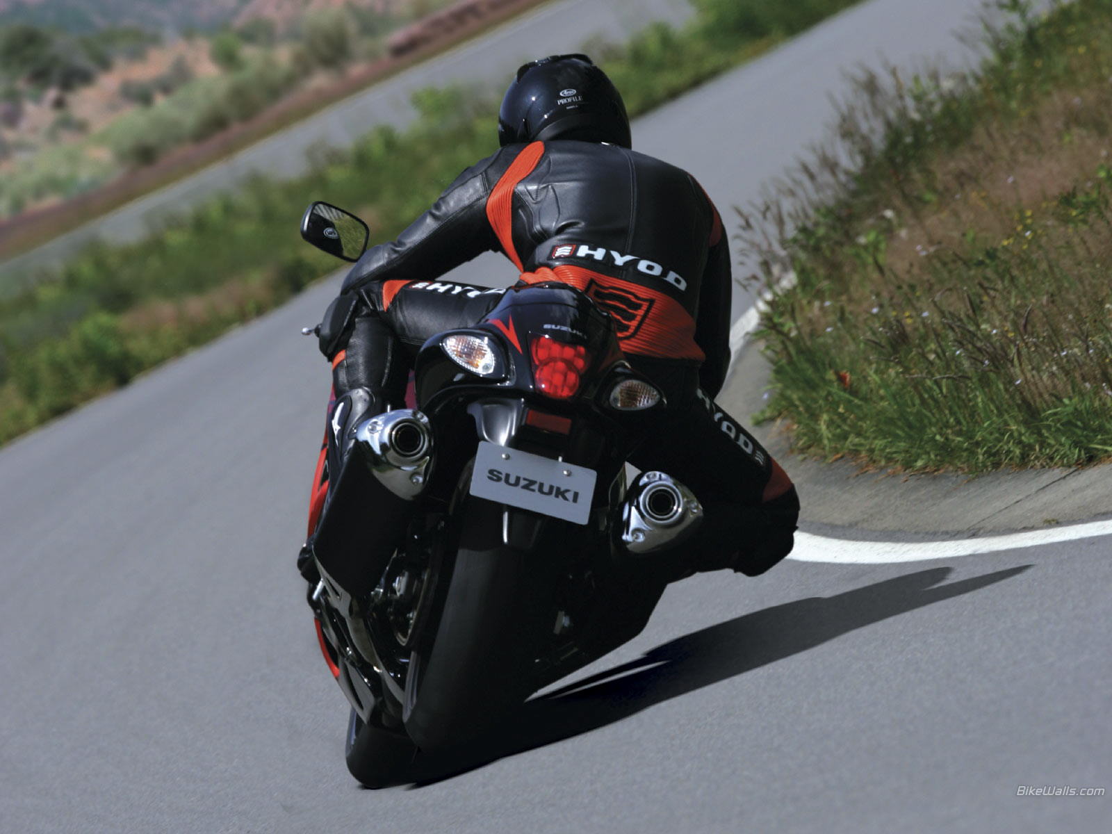 Suzuki_GSX_1300_R_Hayabusa_2008_38_1600x1200