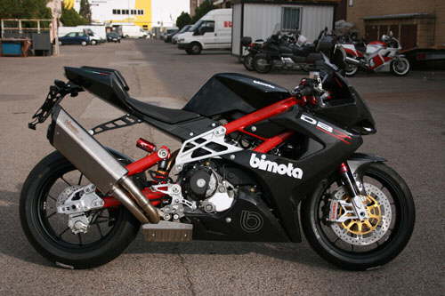 bimota-db7-black-lateral2